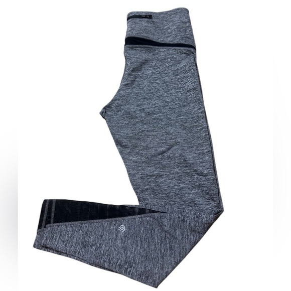 C9 By Champion Heathered Grey And Black Leggings Back Zip Pocket Sz Large - Picture 4 of 16